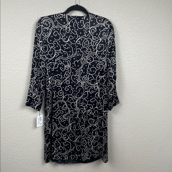 NWT Emporio Armani Black White Swirl Print Silk Dress Long Sleeve Sz 42 - Picture 5 of 14